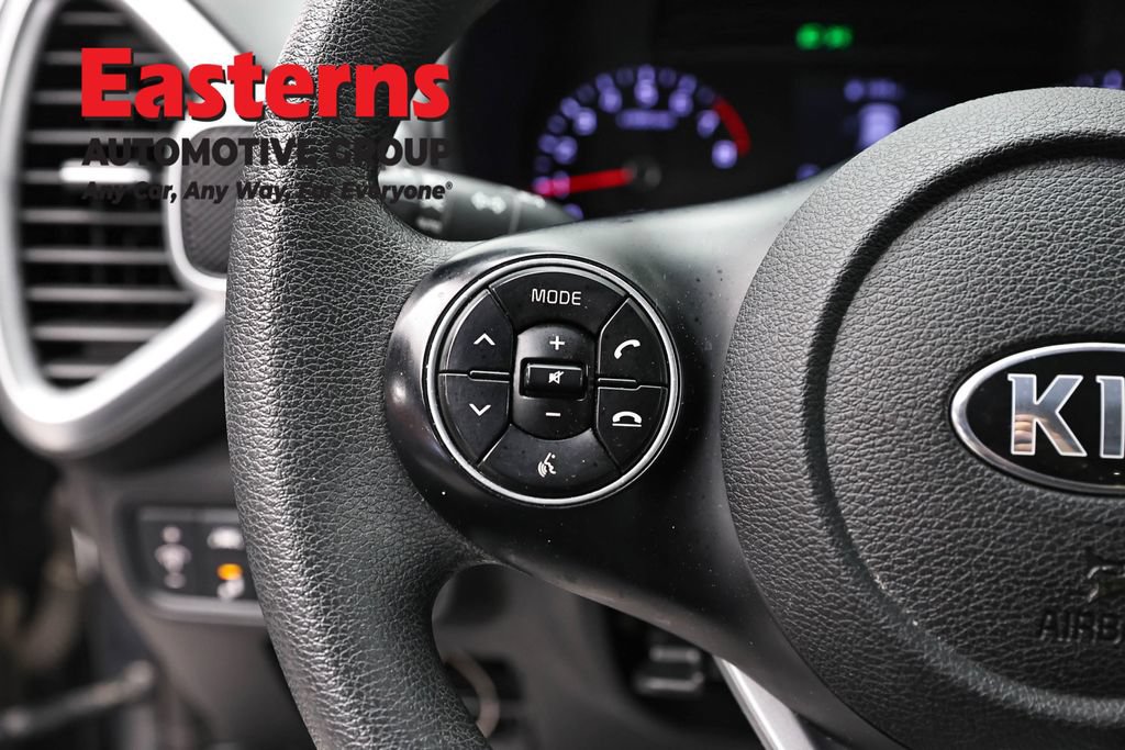 Used 2021 Kia Soul S FWD image 15
