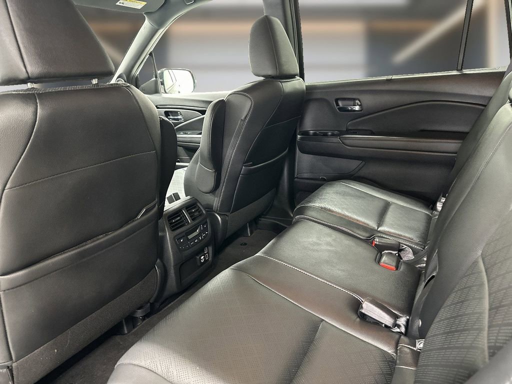 Used 2020 Honda Passport Elite image 14