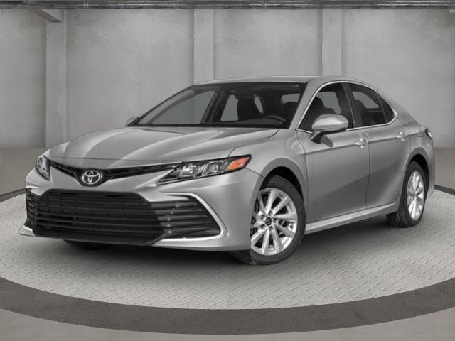 Used 2022 Toyota Camry LE image 1