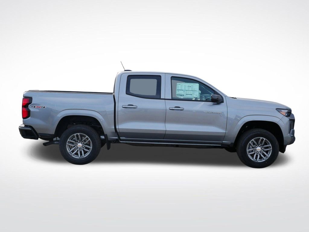 New 2026 Chevrolet Colorado LT w/ LT Convenience Package AWD/4WD image 2