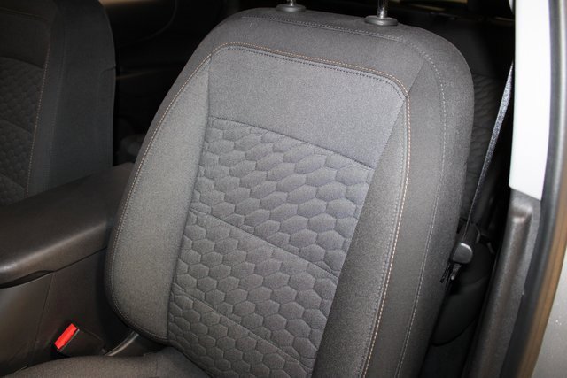 Used 2020 Chevrolet Equinox LT image 10