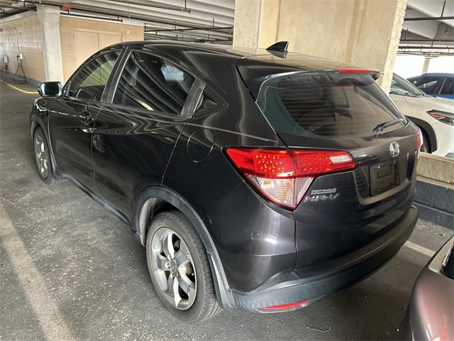 Used 2016 Honda HR-V LX image 2
