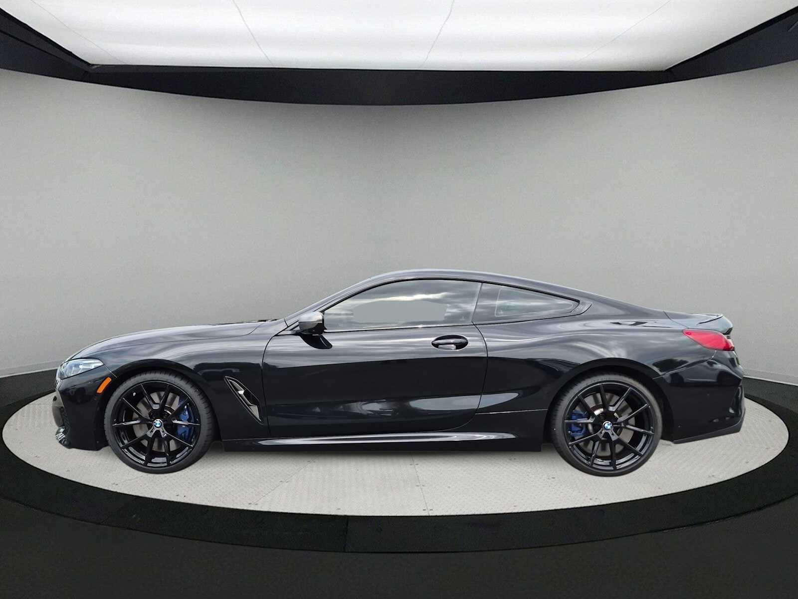 Used 2021 BMW M850i xDrive Coupe AWD/4WD image 5