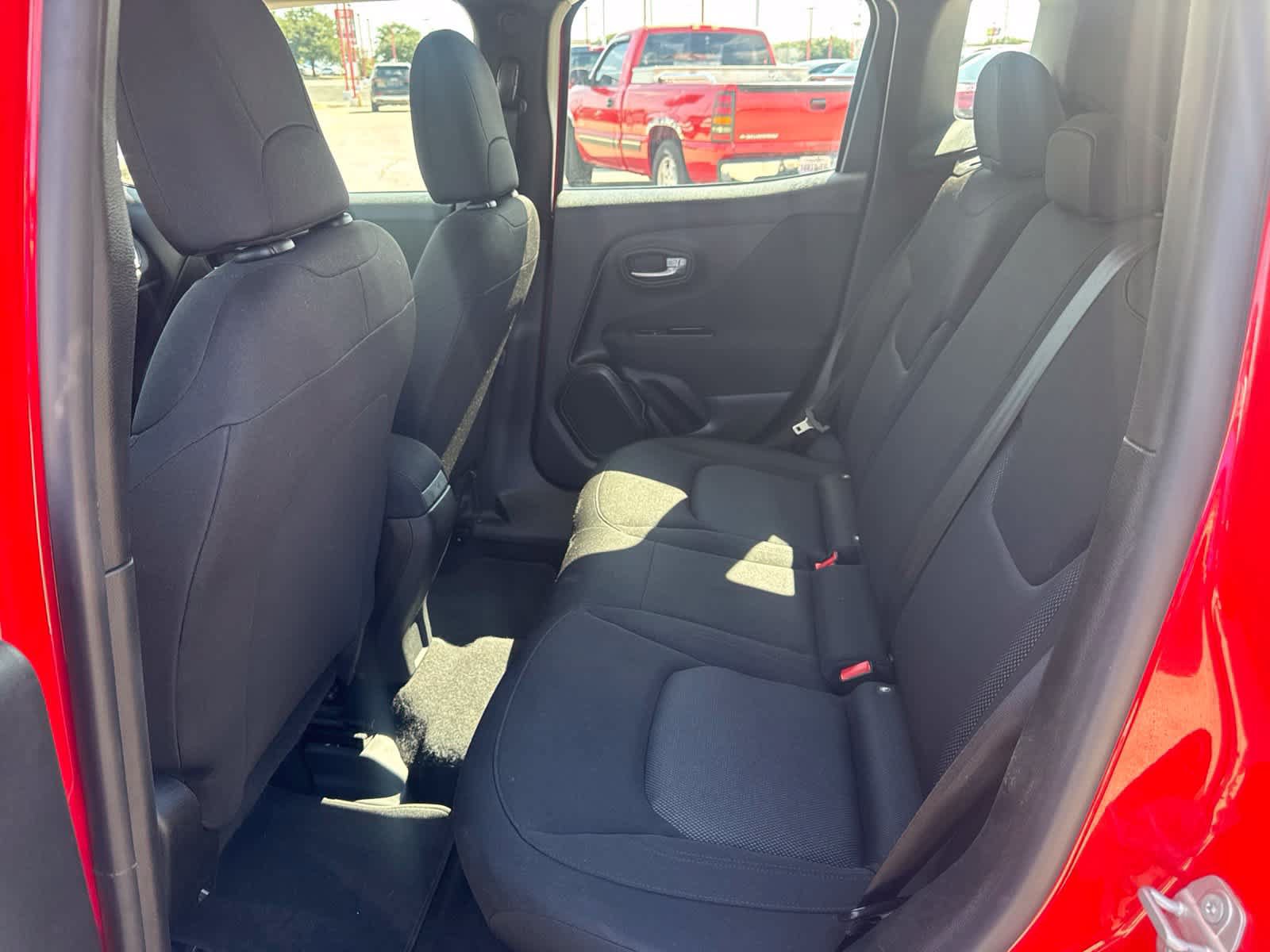 Used 2020 Jeep Renegade Sport FWD image 13