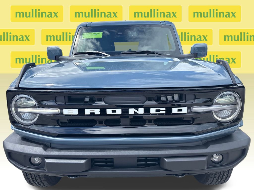 New 2025 Ford Bronco Outer Banks image 14