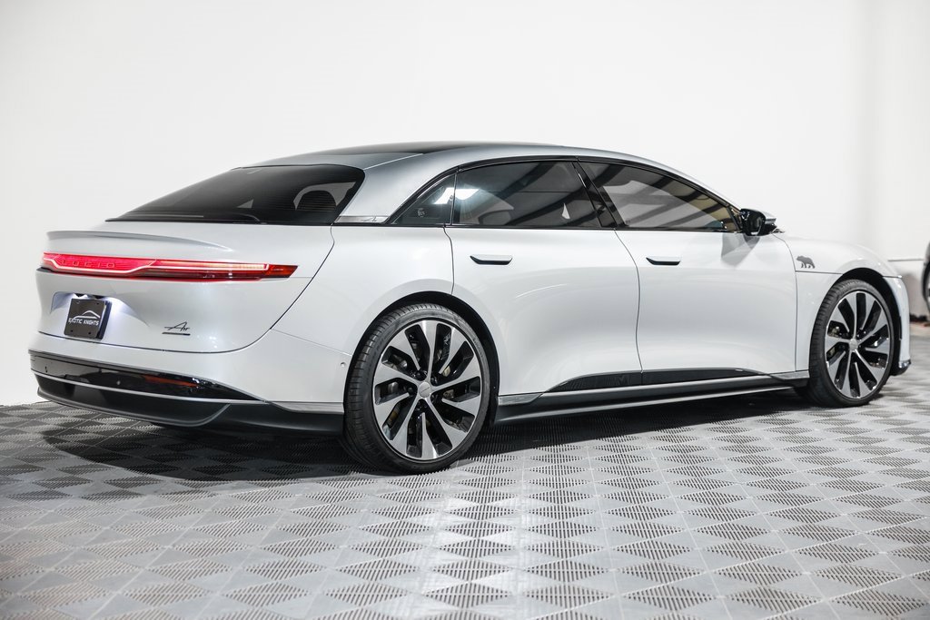 Used 2022 Lucid Air Grand Touring image 6