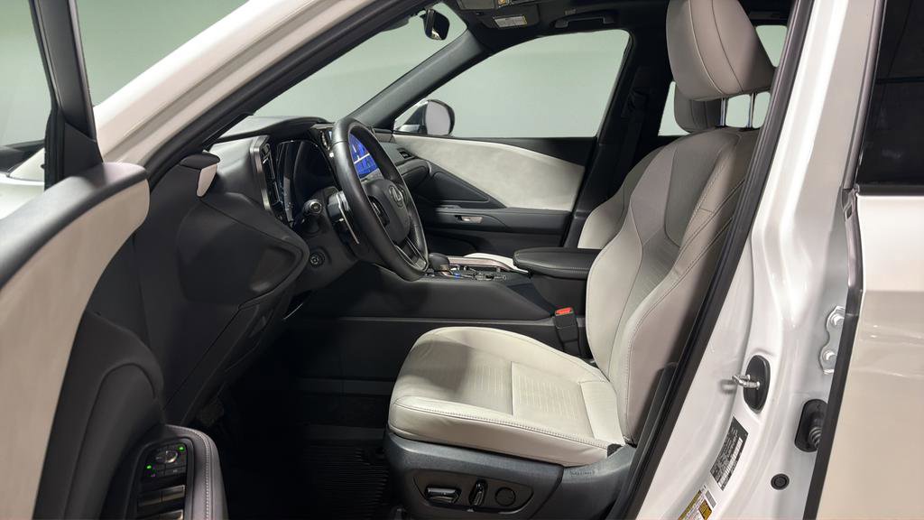 Certified 2025 Lexus TX 350 AWD w/ Technology Package image 11