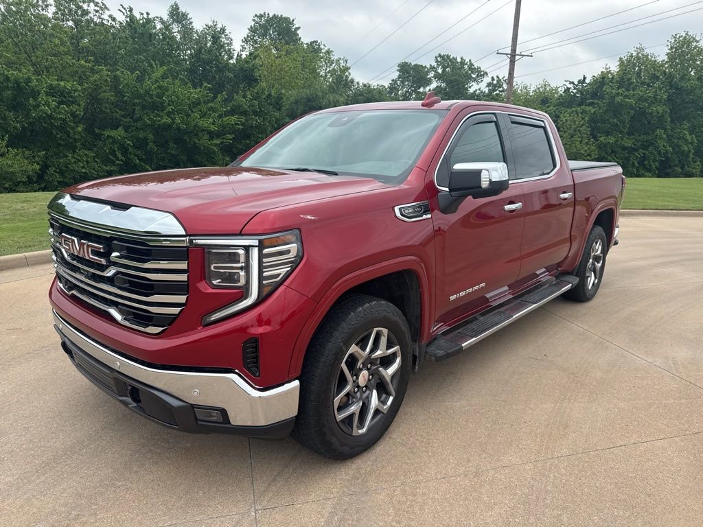 Used 2024 GMC Sierra 1500 SLT w/ SLT Premium Plus Package AWD/4WD image 1