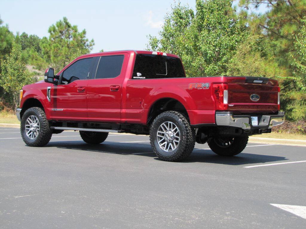 Used 2017 Ford F250 Lariat w/ Lariat Value Package AWD/4WD image 7