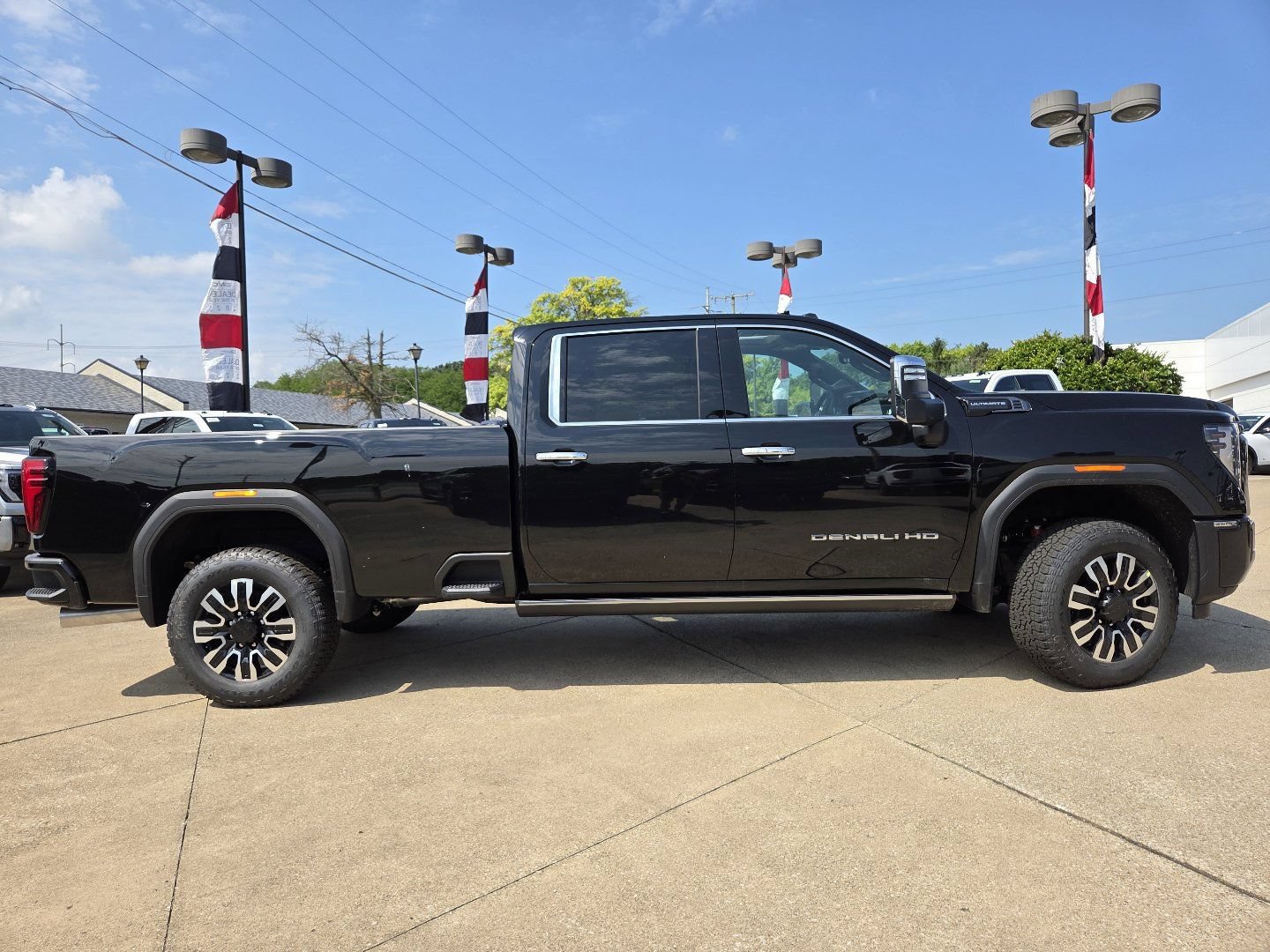 New 2026 GMC Sierra 3500 Denali Ultimate AWD/4WD image 21