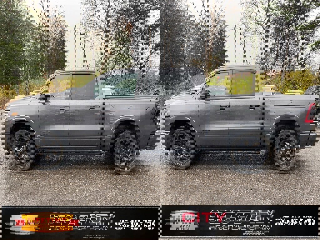 Used 2024 RAM 1500 Limited image 8