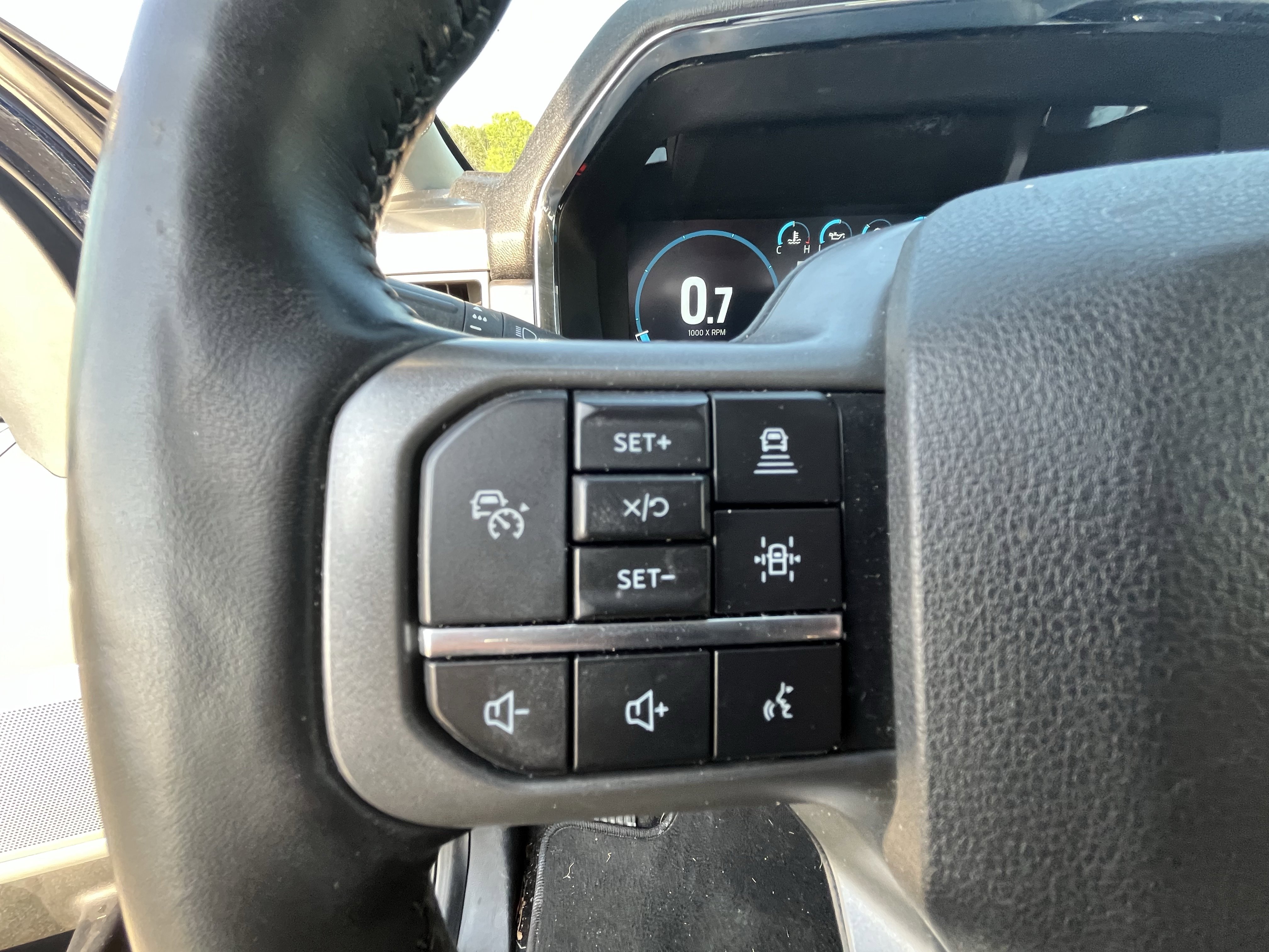 Used 2021 Ford F150 Lariat w/ Equipment Group 502A High image 20