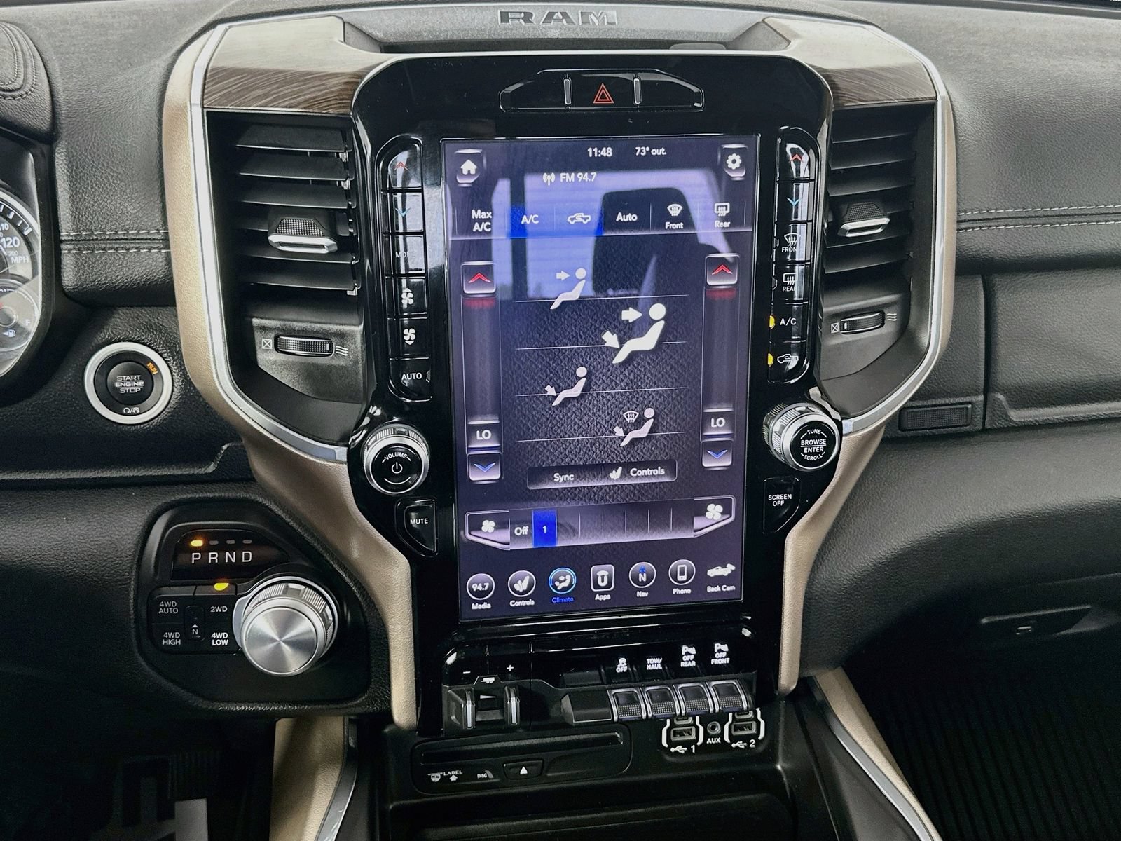Used 2019 RAM 1500 Laramie AWD/4WD image 15