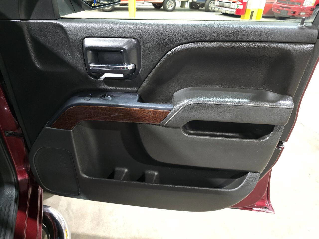 Used 2014 GMC Sierra 1500 SLE w/ SLE Value Package image 37