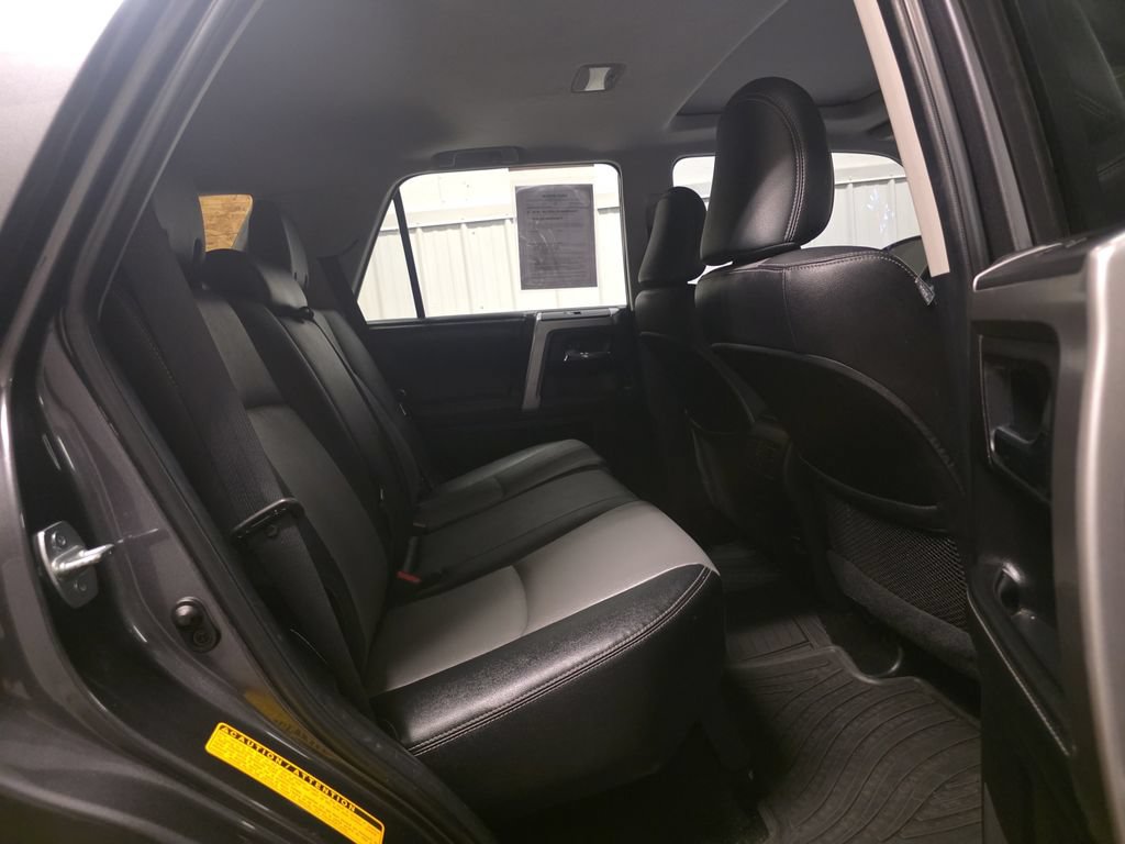 Used 2015 Toyota 4Runner SR5 Premium AWD/4WD image 33