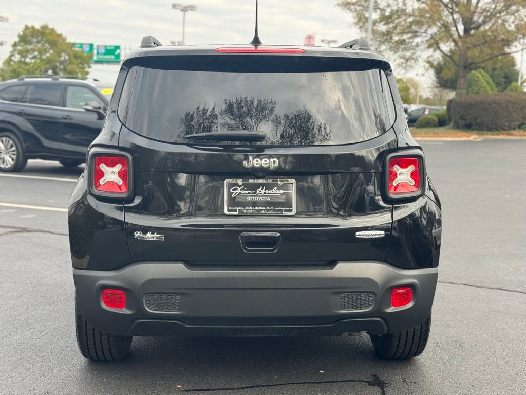 Used 2019 Jeep Renegade Latitude image 11