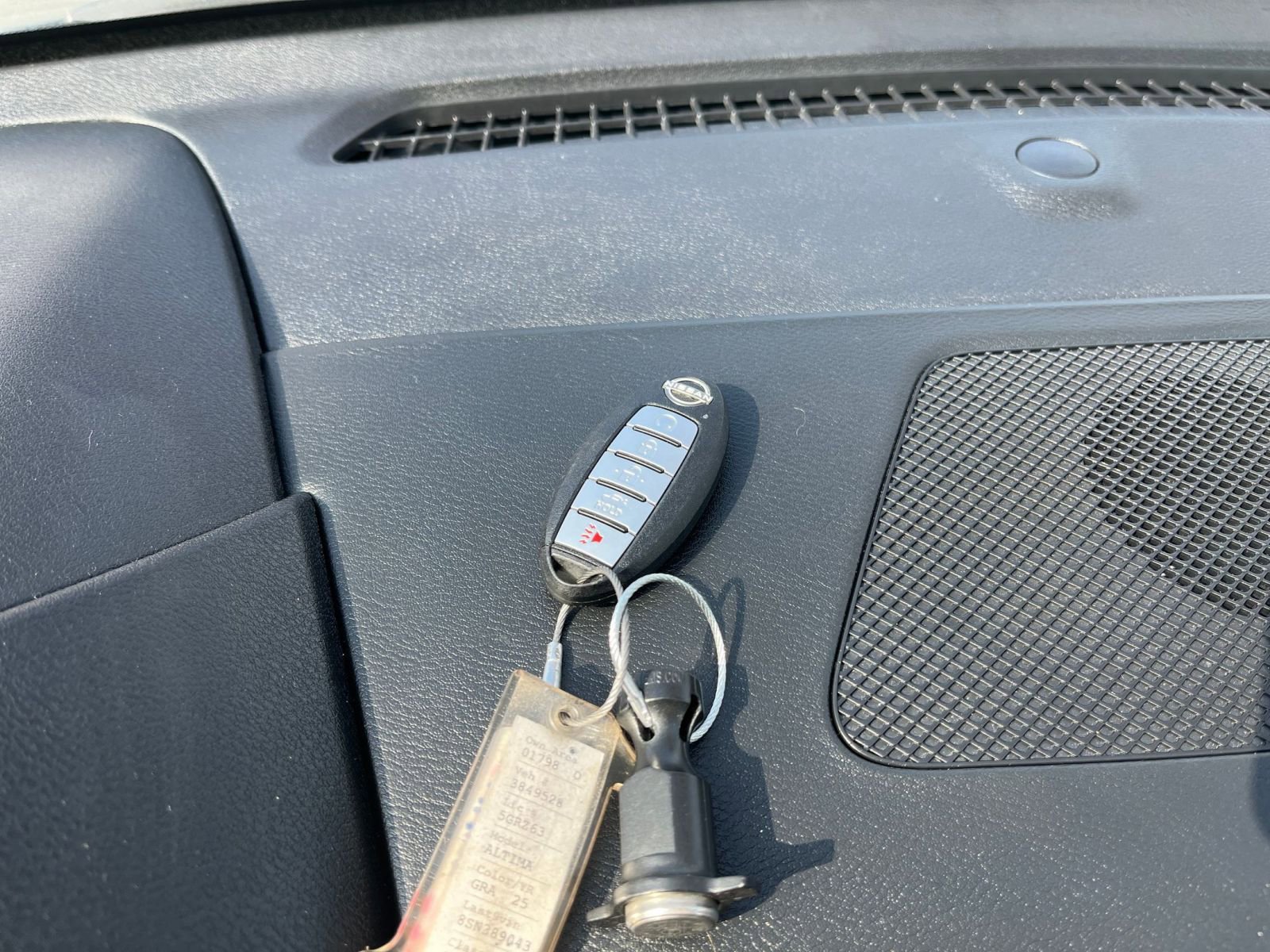 Used 2025 Nissan Altima 2.5 SV image 20