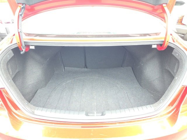 Used 2017 Hyundai Elantra SE image 26