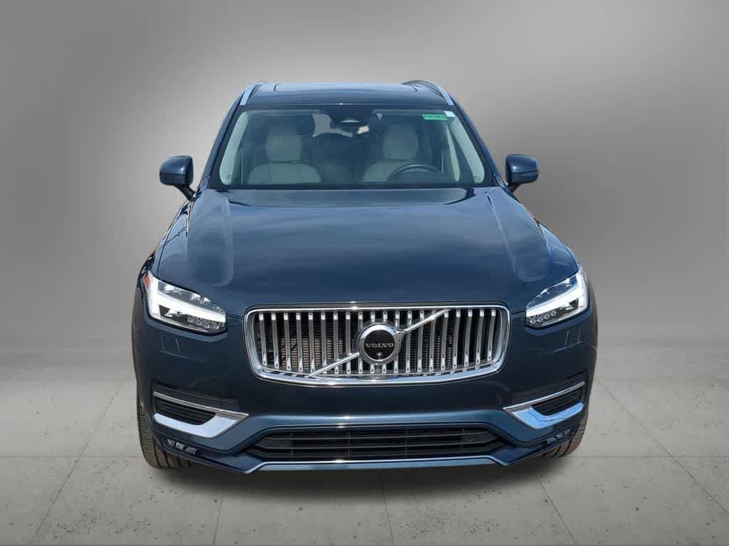 Certified 2023 Volvo XC90 B6 Plus w/ Protection Package Premier AWD/4WD image 9