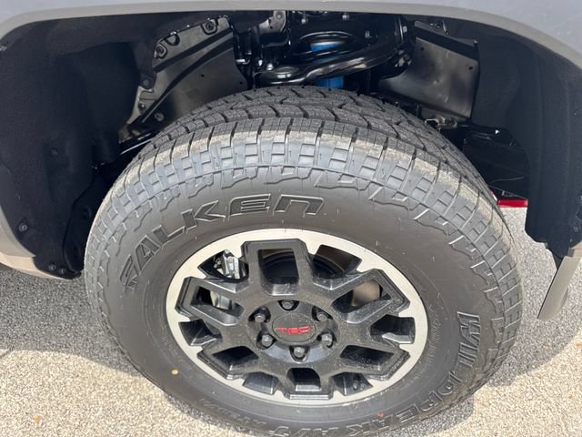 New 2026 Toyota Tacoma TRD Off-Road AWD/4WD image 10