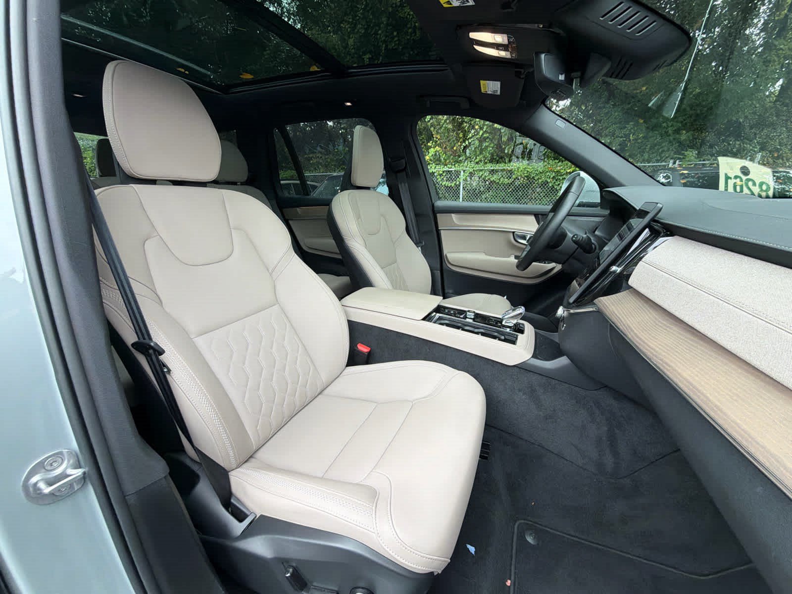 Used 2026 Volvo XC90 B6 Plus AWD/4WD image 19