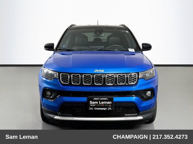 Used 2025 Jeep Compass Limited AWD/4WD image 2