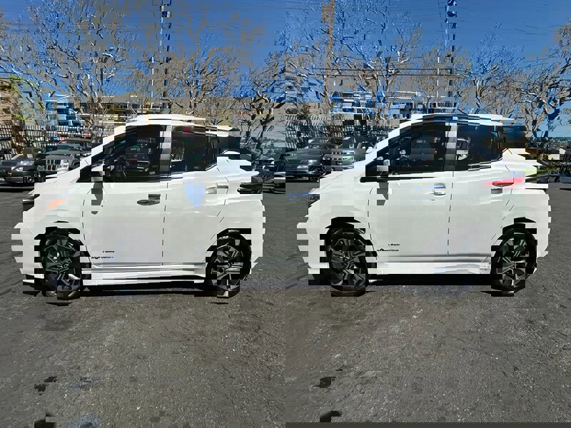 Used 2018 Nissan Leaf SV image 8