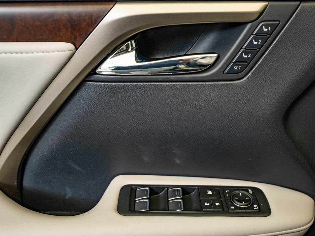 Certified 2022 Lexus RX 350 FWD w/ Premium Package image 25