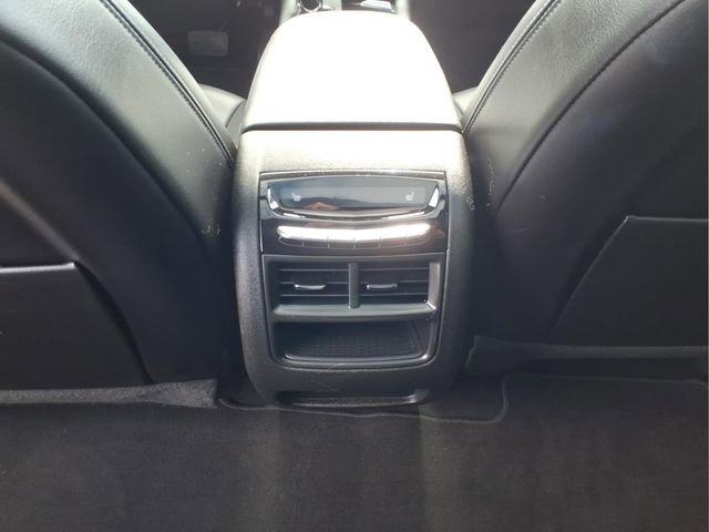 Used 2025 Cadillac XT5 Premium Luxury AWD/4WD image 16