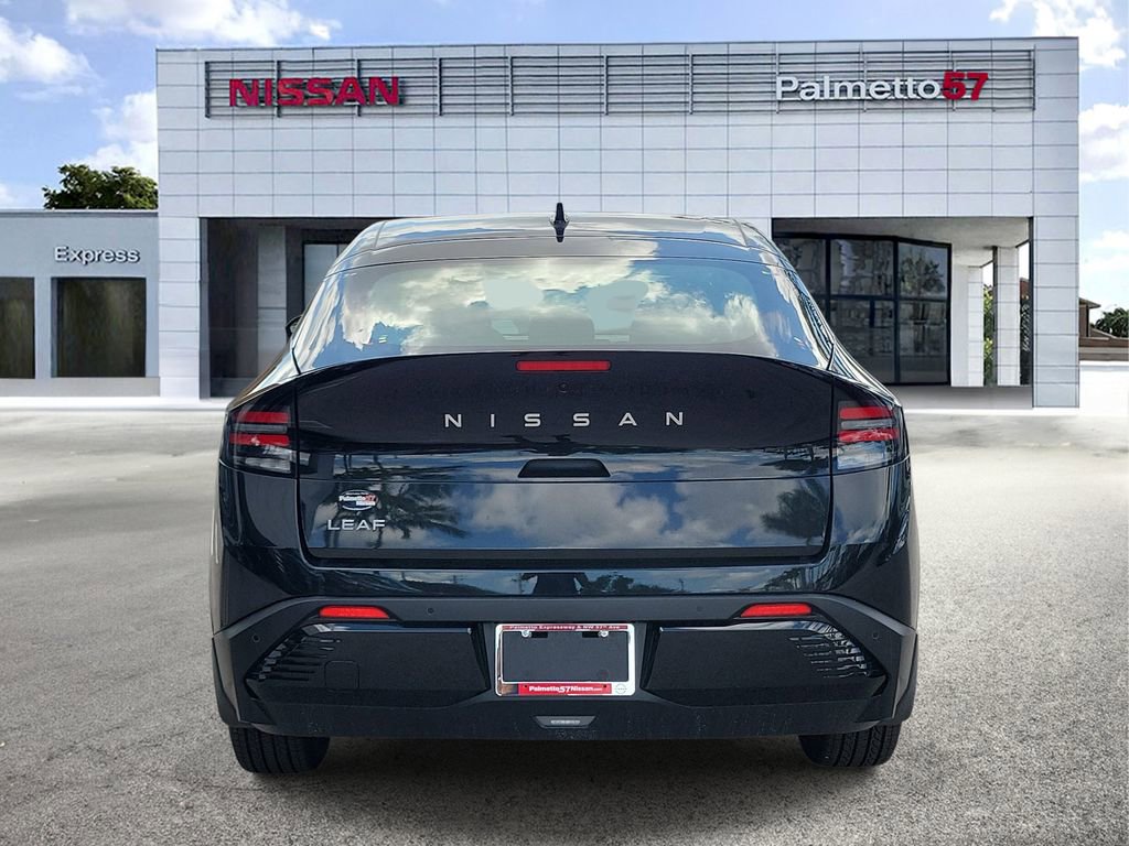 New 2026 Nissan Leaf SV+ w/ Floor Mat Package (SV+) FWD image 4