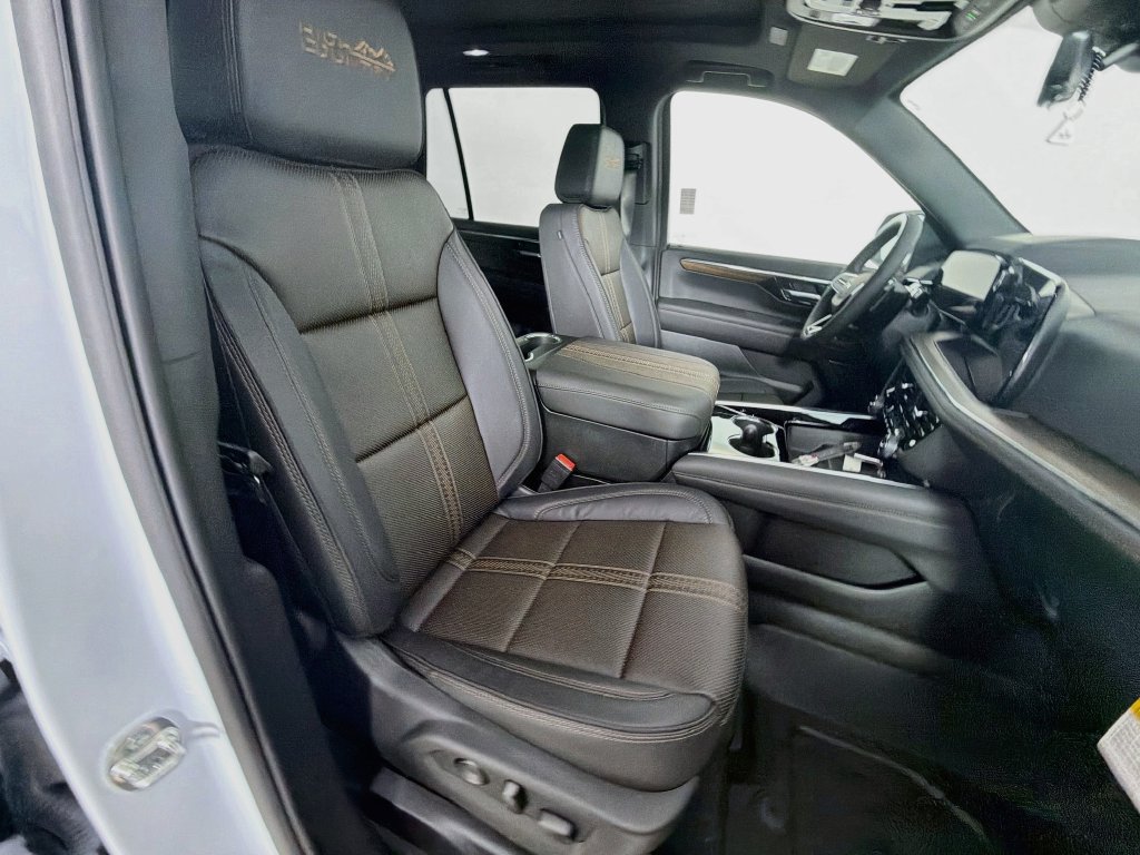 New 2026 Chevrolet Tahoe High Country AWD/4WD image 23