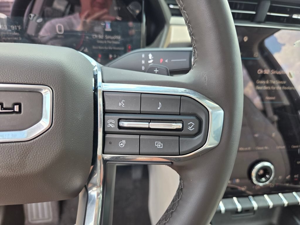 Used 2026 GMC Terrain Denali AWD/4WD image 33