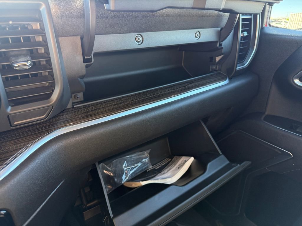 Used 2023 Chevrolet Silverado 1500 LT image 23