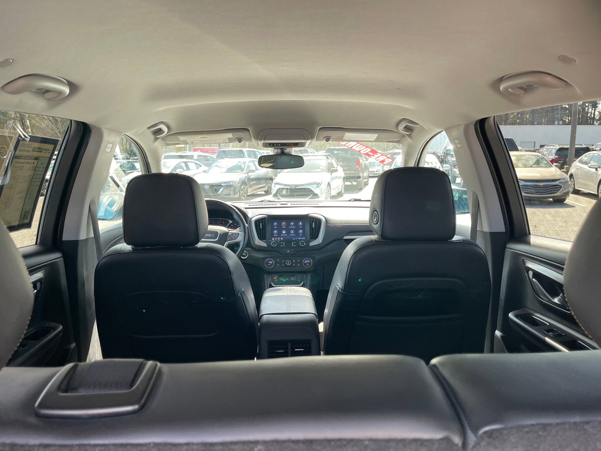 Used 2021 GMC Terrain SLT image 22