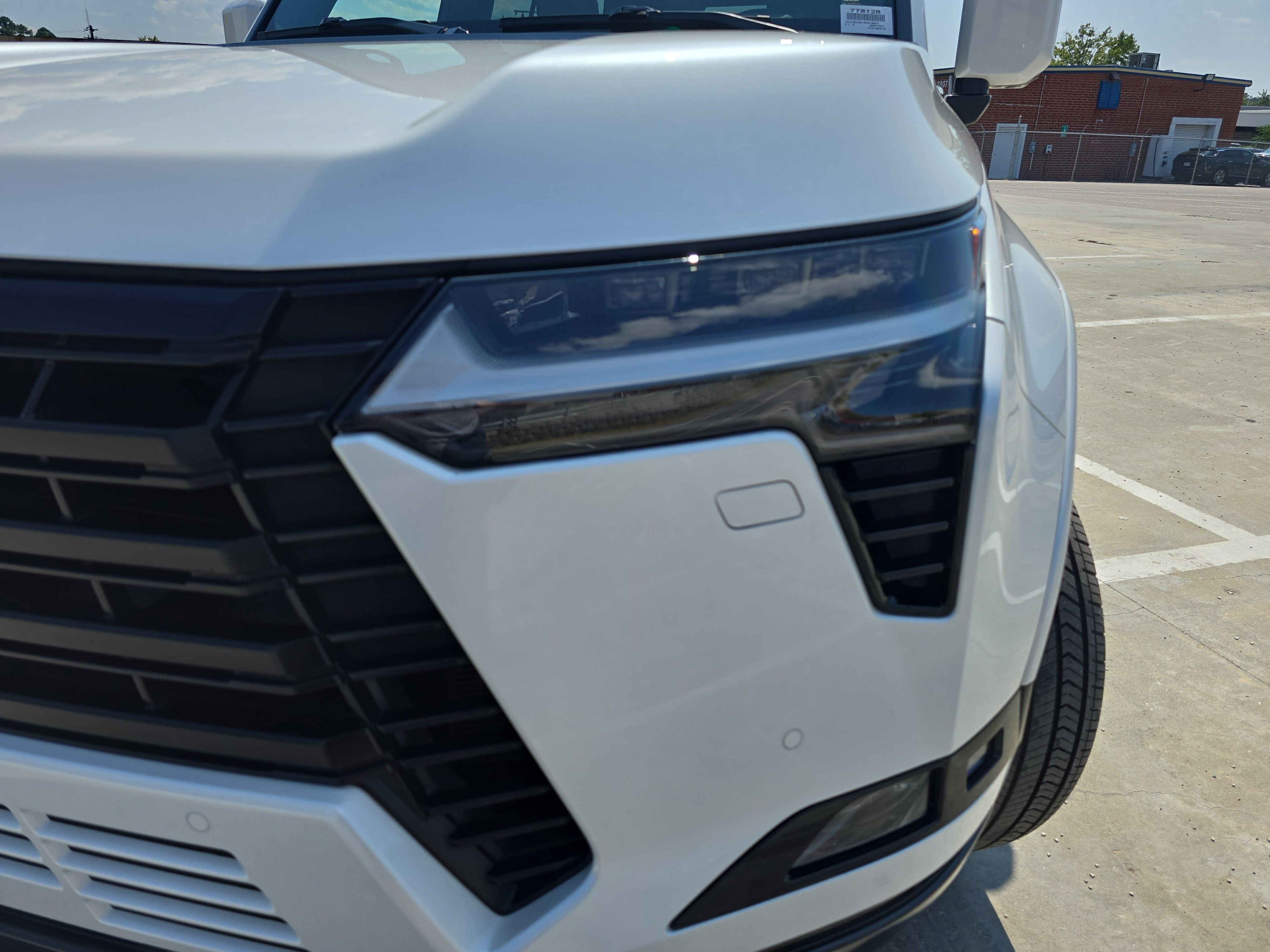 Used 2024 Lexus GX 550 w/ Accessory Package (Z1) AWD/4WD image 33