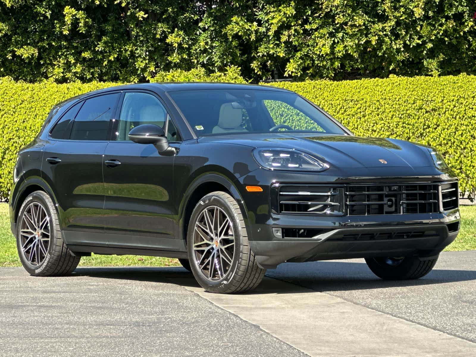New 2026 Porsche Cayenne AWD/4WD image 10