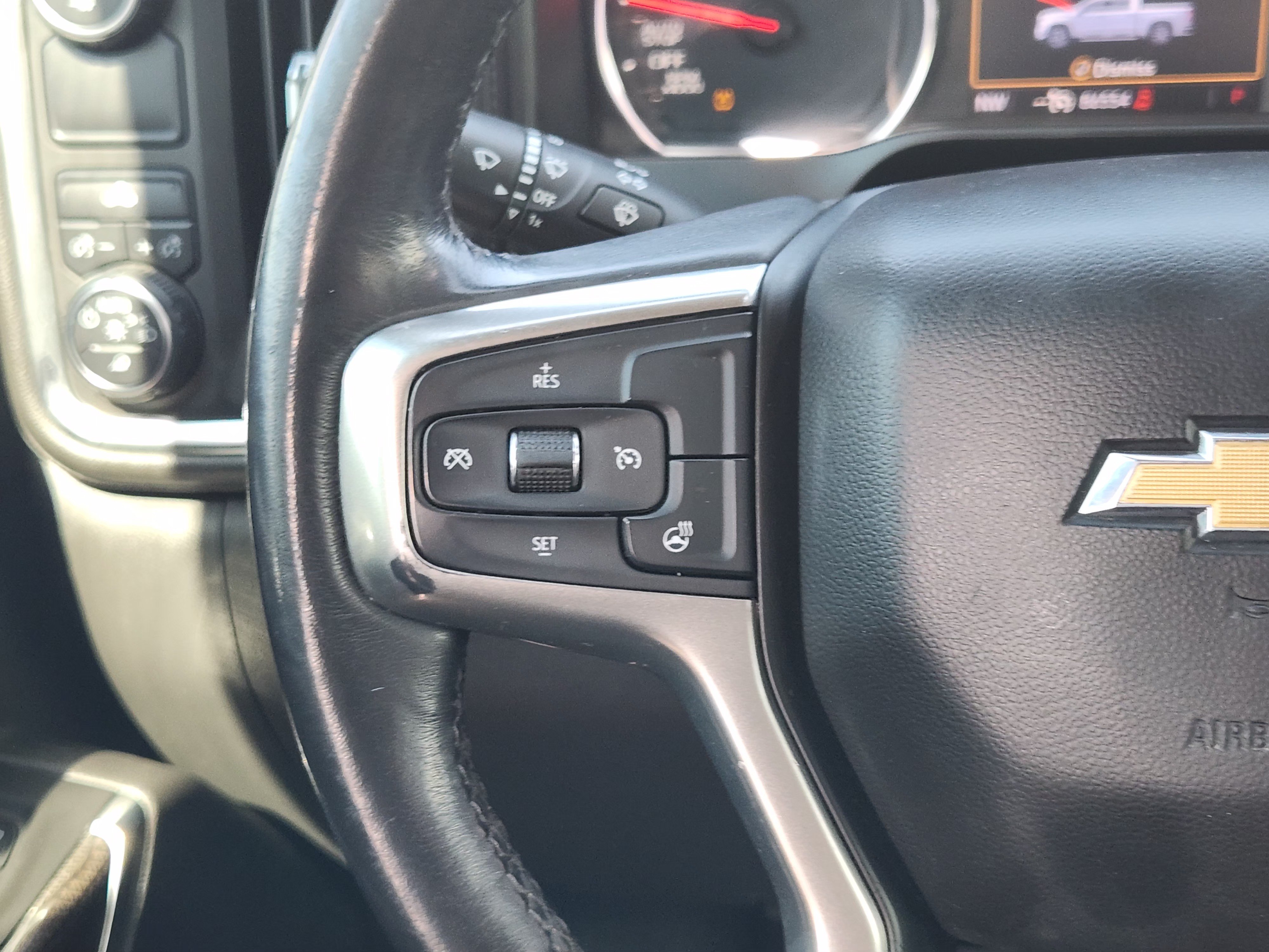 Used 2019 Chevrolet Silverado 1500 LT w/ Texas Edition RWD image 28