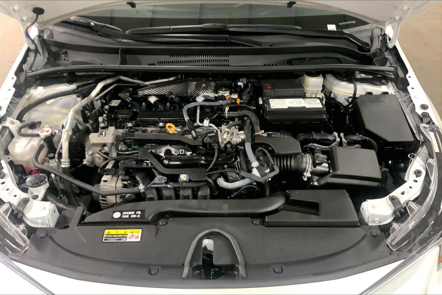 Used 2025 Toyota Corolla LE FWD image 32