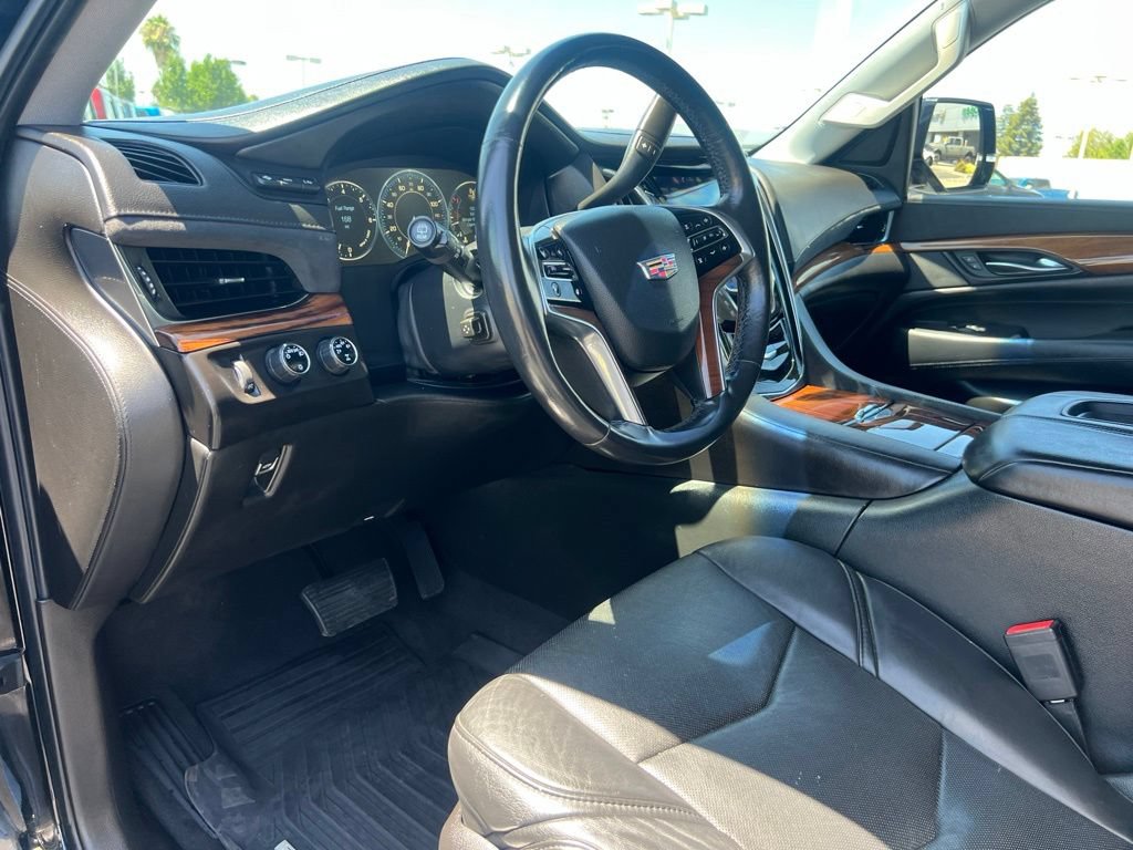 Used 2015 Cadillac Escalade Premium AWD/4WD image 19