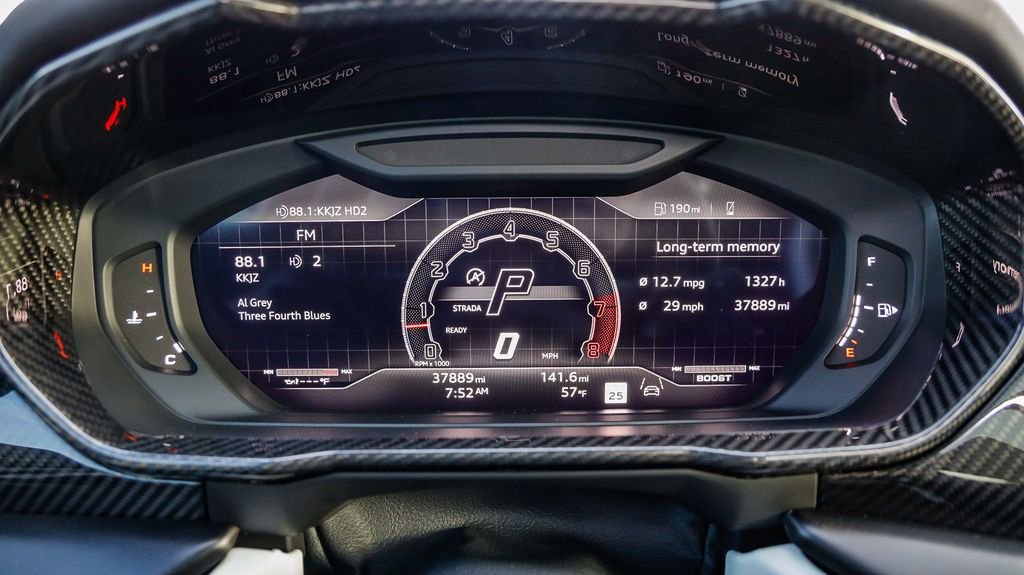 Used 2023 Lamborghini Urus S image 28