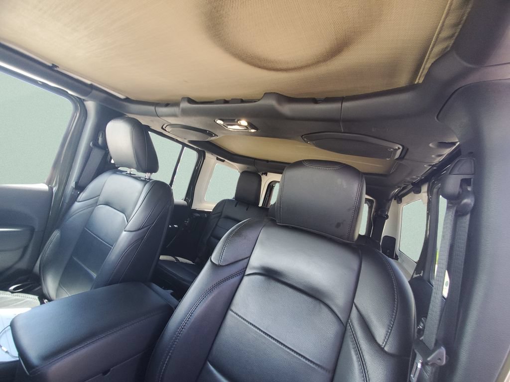 Used 2021 Jeep Wrangler Unlimited Sahara AWD/4WD image 20