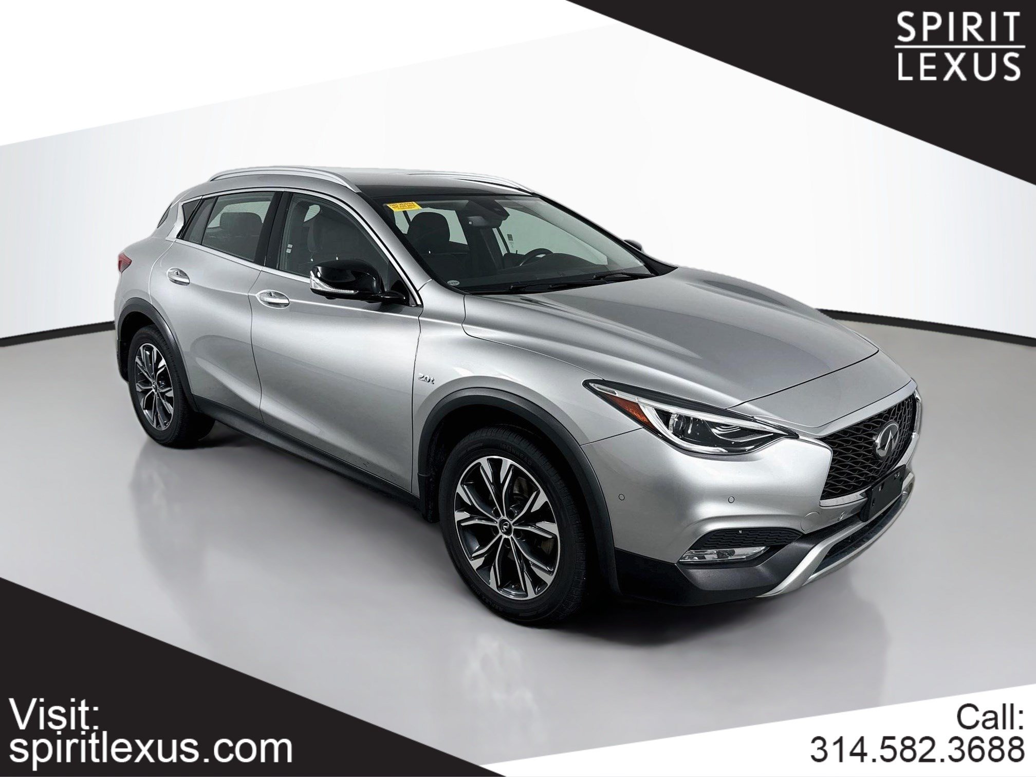 Used 2018 INFINITI QX30 AWD image 1