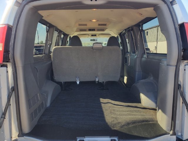 Used 2015 Chevrolet Express 2500 LT w/ LT Preferred Equipment Group RWD image 28