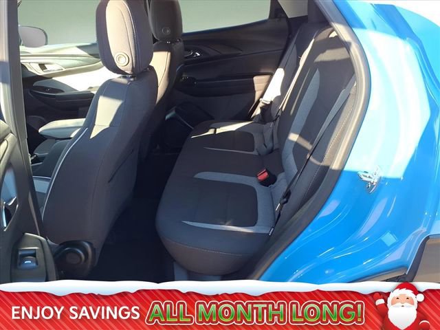 Used 2024 Chevrolet TrailBlazer LT w/ LT Cold Weather Package image 12