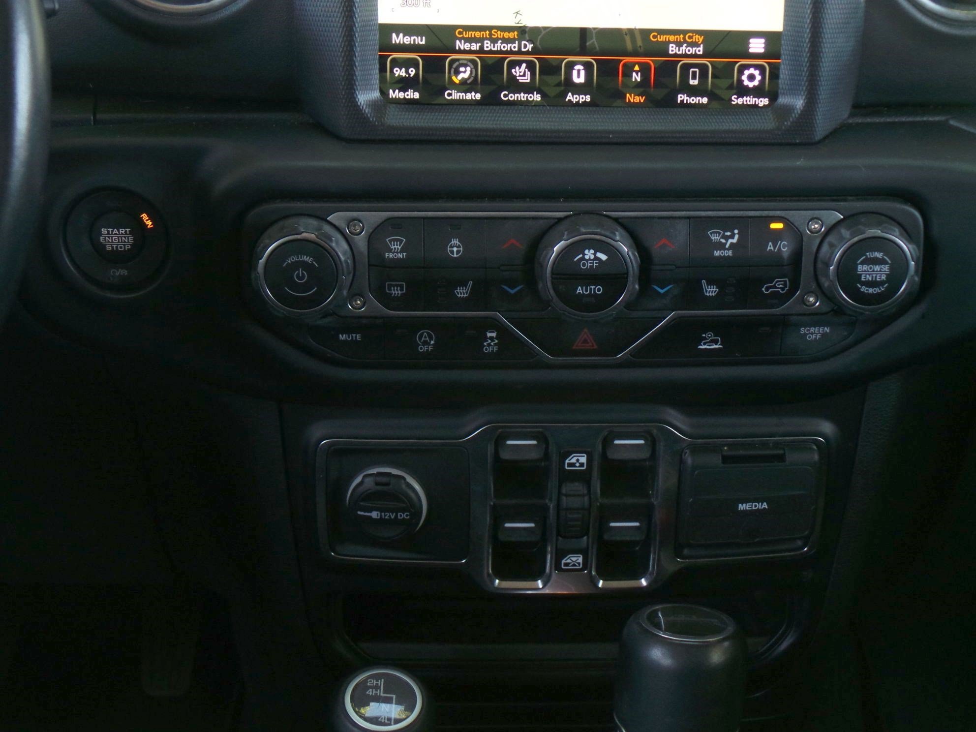 Used 2021 Jeep Gladiator Overland w/ Popular Equipment Package AWD/4WD image 10
