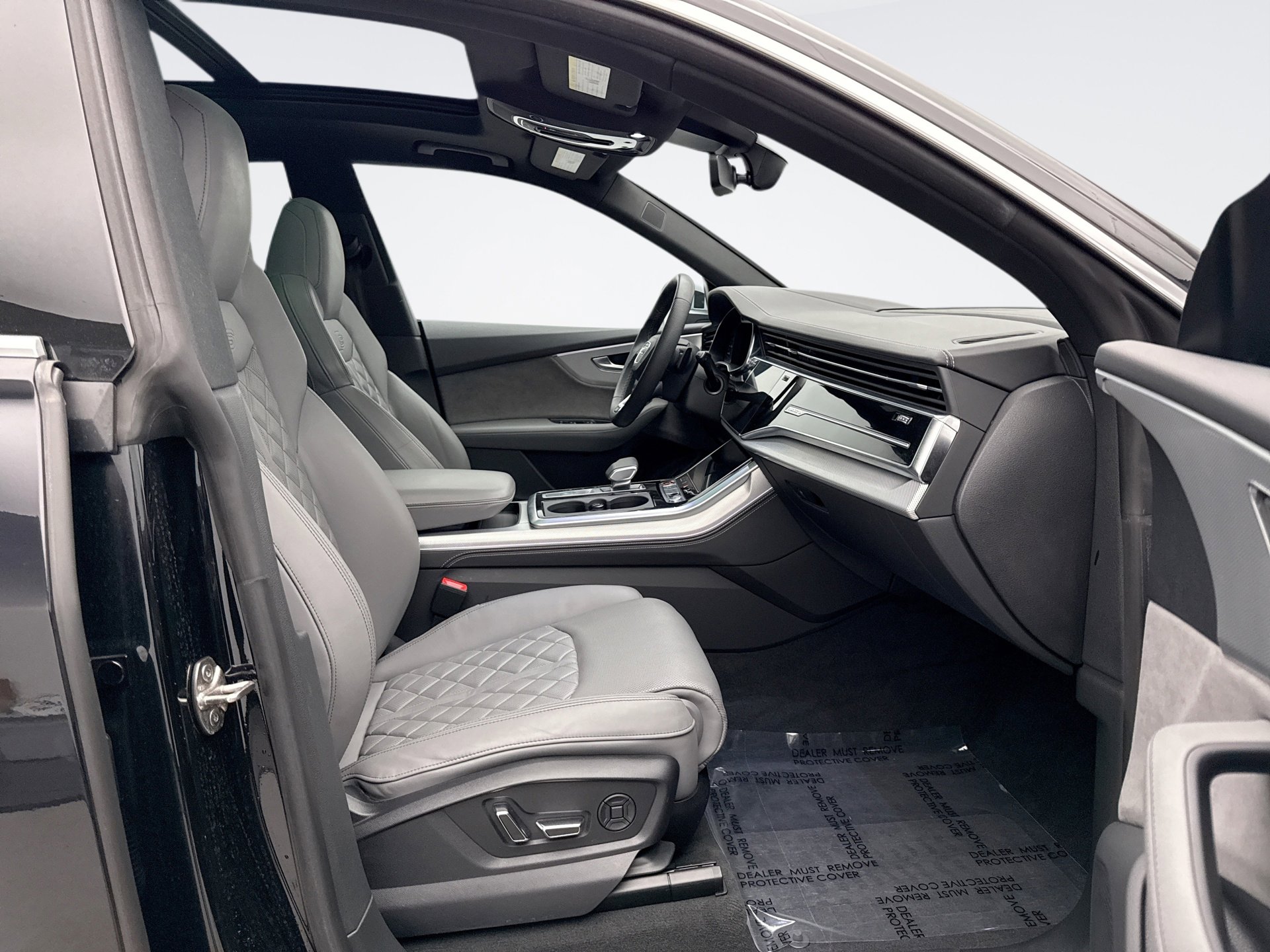 Used 2021 Audi SQ8 Prestige w/ Prestige Package image 19