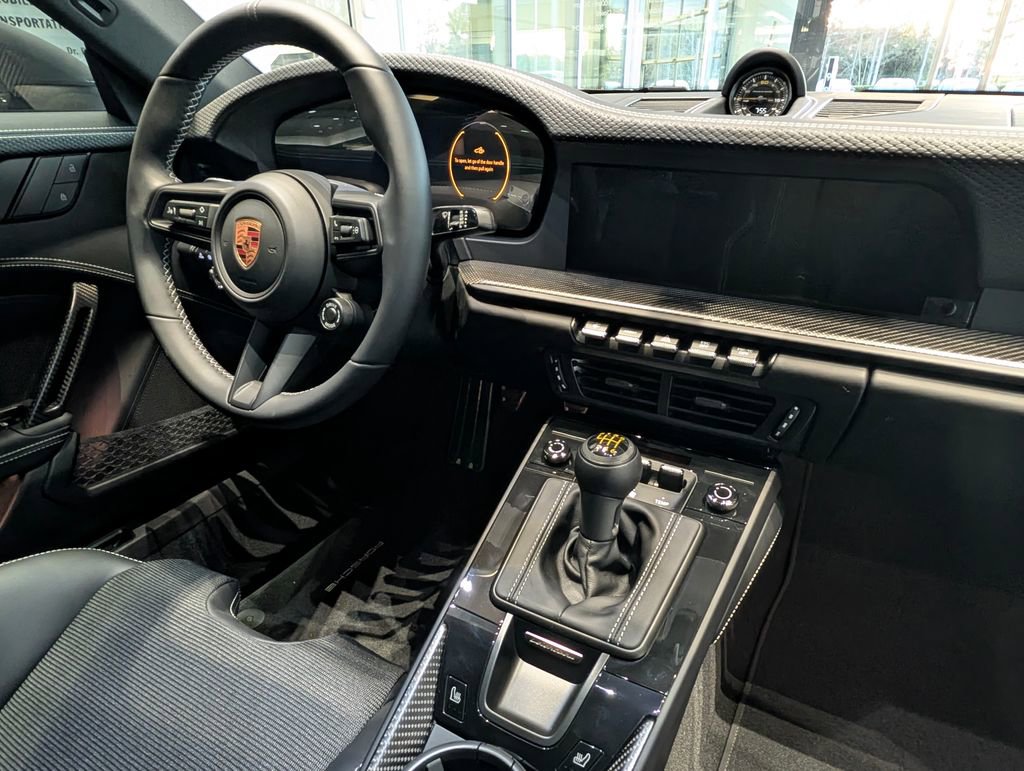 New 2026 Porsche 911 GT3 image 21