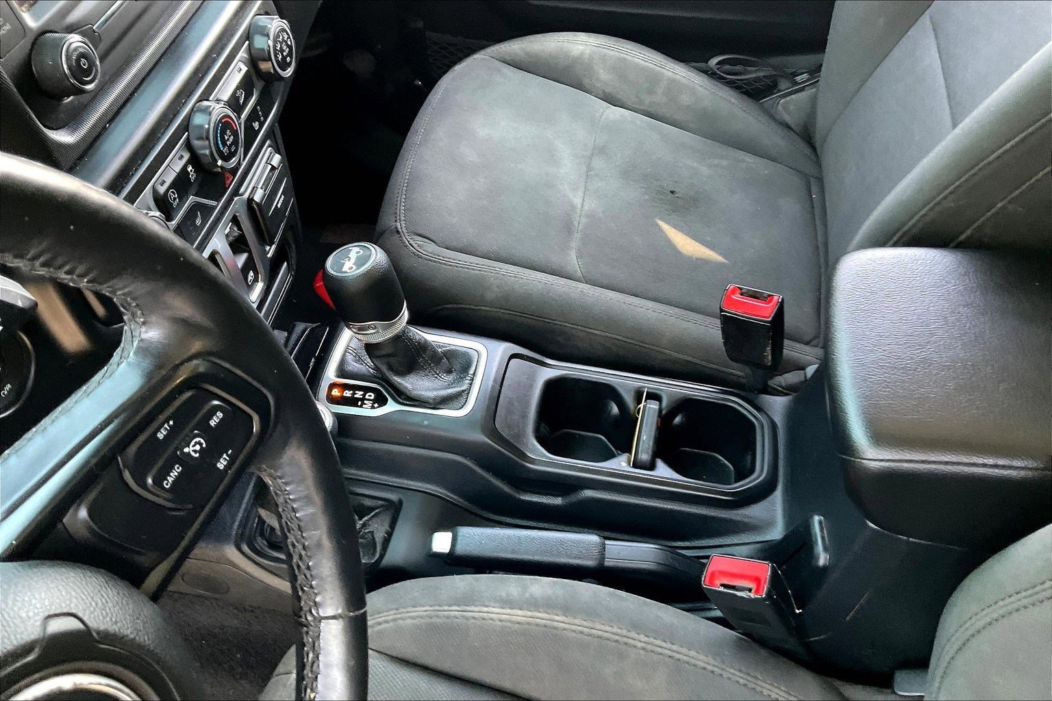 Used 2020 Jeep Wrangler Sport image 14