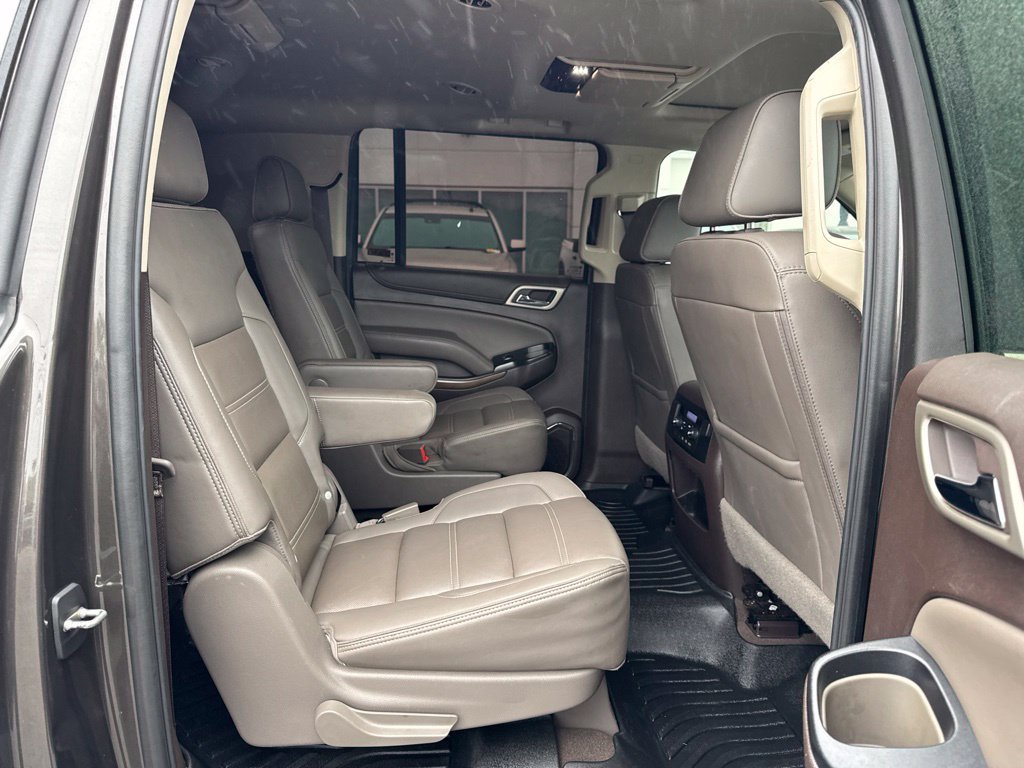 Used 2019 GMC Yukon XL Denali w/ Denali Ultimate Package RWD image 22