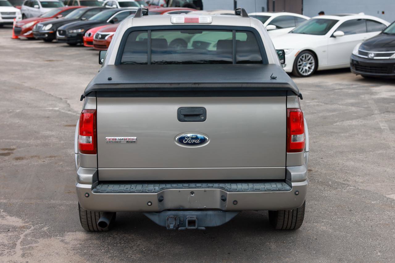 Used 2008 Ford Explorer Sport Trac Limited RWD image 9